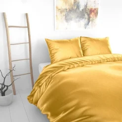 Beauty Skin Care Gold